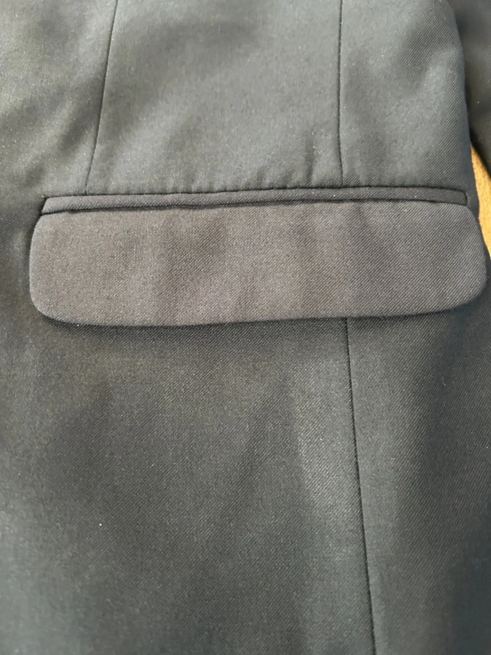 Nautica Navy Blazer with Gold Buttons: Youth 18/Men’s S - Picture 4 of 14